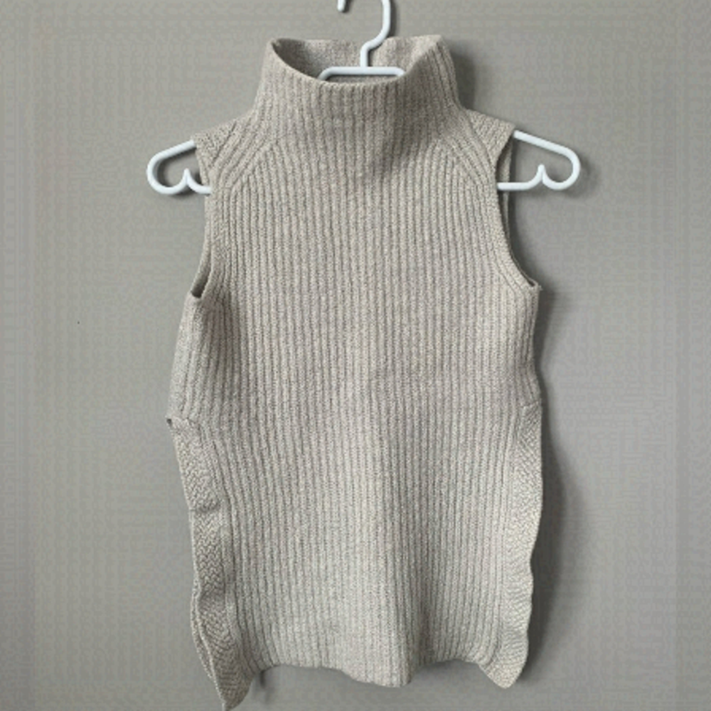 Aritzia WILFRED FREE Durandal Cream Funnel Neck Sweater Size XXS